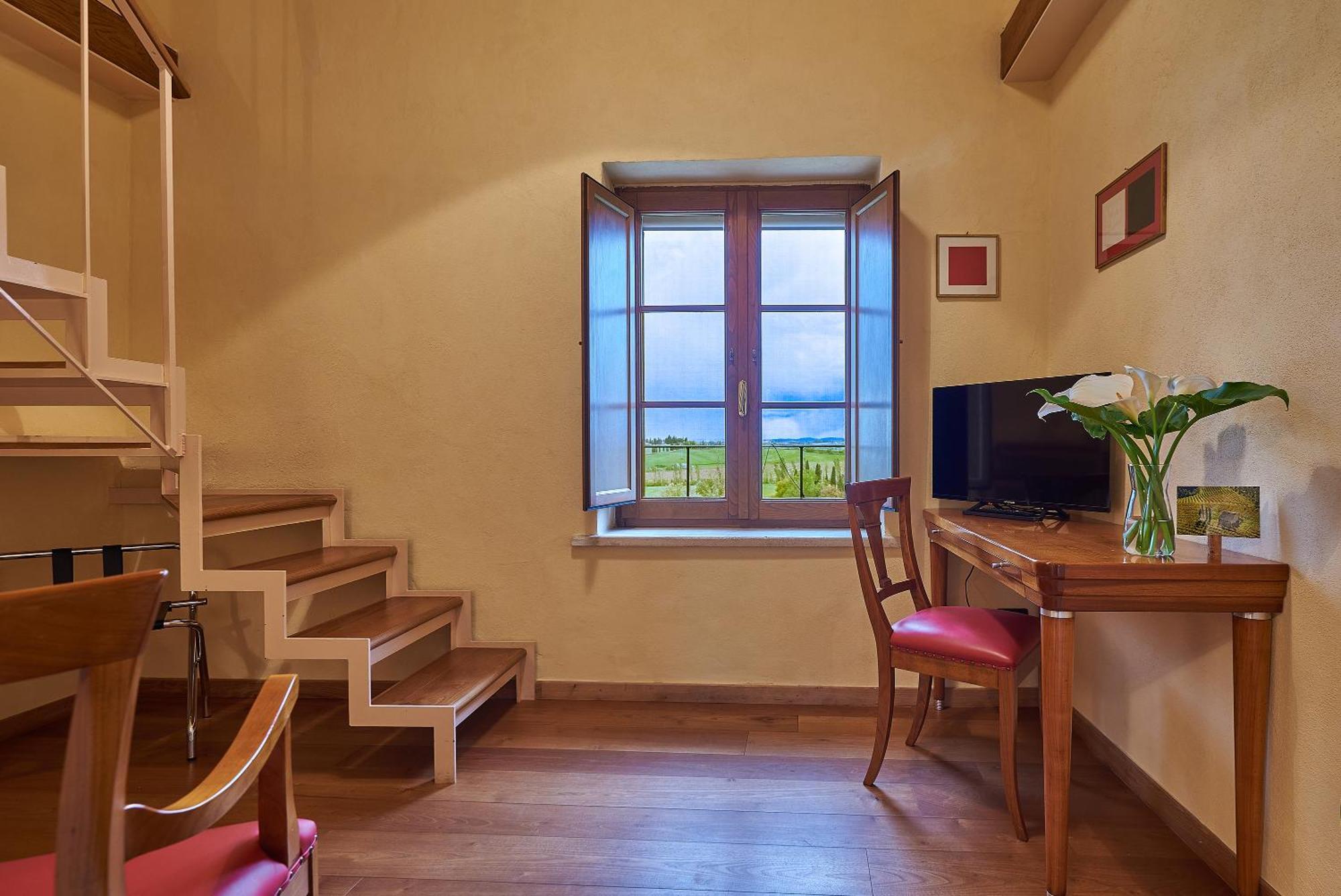 La Gazzara Castell'In Villa คาสเตลนูโอโว เบราร์เดนกา ภายนอก รูปภาพ