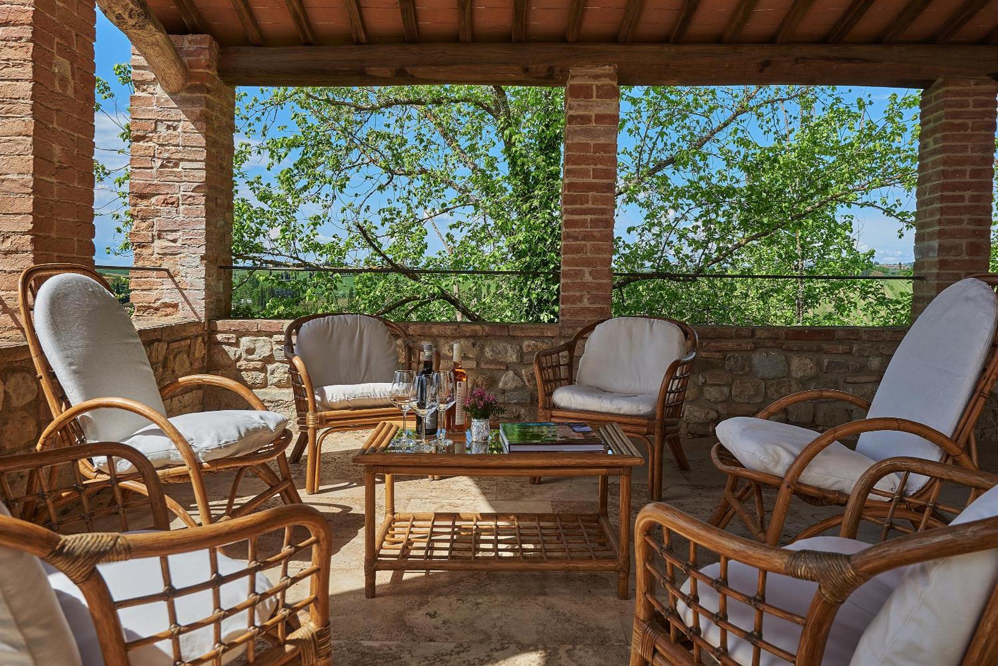 La Gazzara Castell'In Villa คาสเตลนูโอโว เบราร์เดนกา ภายนอก รูปภาพ